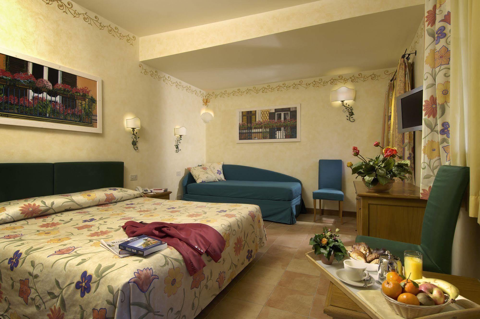 Hotel Santa Maria Rome Buitenkant foto